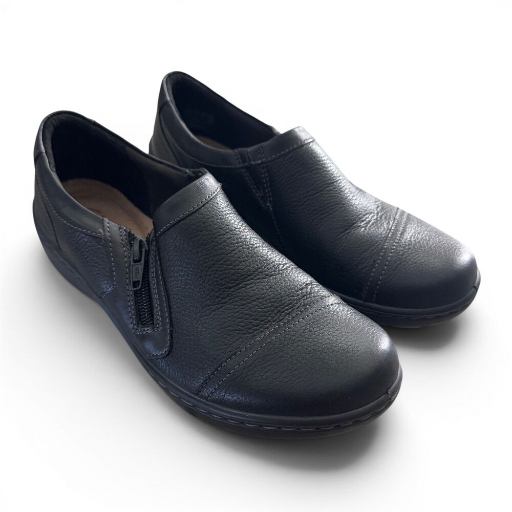 Clarks Cora Giny Black Leather Slip On Comfort Loafers Women's Size 8D Side Zip